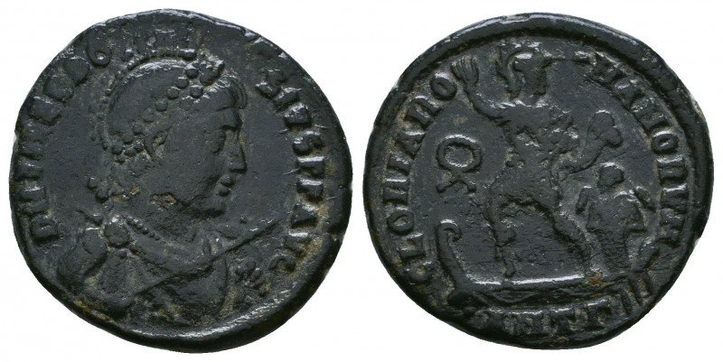 THEODOSIUS I (379-395). Ae. 

Weight: 4.9 gr
Diameter: 22 mm