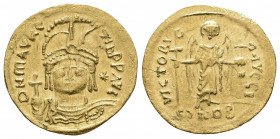 MAURICE TIBERIUS (582-602). GOLD Solidus. Constantinople.
Obv: D N MAVRC TIЬ P P AVG.
Draped and cuirassed facing bust, wearing plumed helmet and hold...
