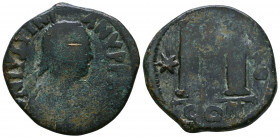 Justinian I. 527-565. Æ Follis

Weight: 15.0 gr
Diameter: 30mm