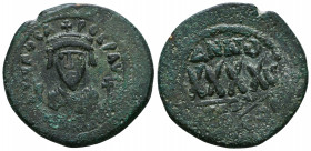 Phocas (602-610). Ae. Follis.

Weight: 12.5 gr
Diameter: 32 mm
