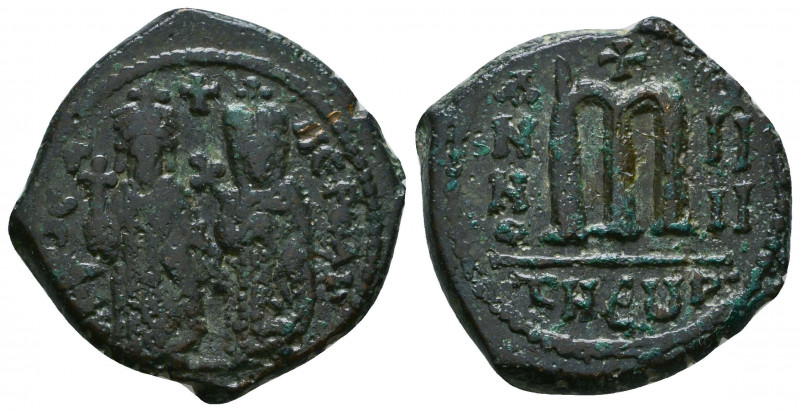 Phocas (602-610). Ae. Follis.

Weight: 11.0 gr
Diameter: 26mm