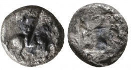 Uncertain Greek Ar Silver . 2nd - 5th century BC. 

Weight: 2.1 gr
Diameter: 12 mm