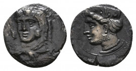 Greek AR Silver Obol, Ca. 350-300 BC..

Weight: 0.6 gr
Diameter: 10 mm