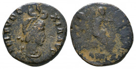 Aelia Eudoxia AD 400-404. Ae Follis

Weight: 2.5 gr
Diameter: 15 mm