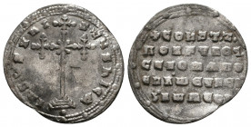 Constantin VII and Romanus I AD 920-944. Constantinople Miliaresion AR 

Weight: 1.6 gr
Diameter: 22 mm
