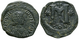 Justin I AD 518-527. Ae. Follis

Weight: 11.0 gr
Diameter: 30 mm