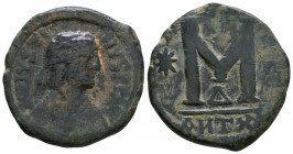 Justin I AD 518-527. Ae. Follis

Weight: 16.0 gr
Diameter: 28 mm