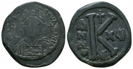 Justinian I 527-565 AD, AE Half follis,

Weight: 9.5 gr
Diameter: 26 mm