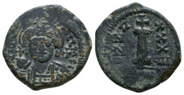 Justinian I 527-565 AD, AE Half follis,

Weight: 4.9 gr
Diameter: 19 mm