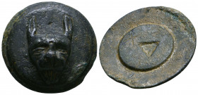 Roman Bronze Wolf Applique , Circa 1st - 2nd Century AD.

Weight: 29.0 gr
Diameter: 32 mm