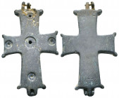 BYZANTINE. Bronze enkolpion (reliquary cross). 9th-11th centuries.

Weight: 50+ gr
Diameter: 84 mm