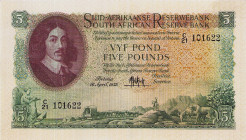 Ausland
Südafrika Kleine Sammlung von Geldscheinen, dabei: 1 Pounds 26.9.1921, 26,9.1926, 1.11.1945, 10 Shillings 1941, 1.4.1950 (I), 1 Pound 20.10.1...