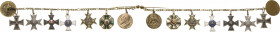 Miniaturen, Miniaturketten und Miniaturspangen
Miniaturkette mit 7 Auszeichnungen Preußen - Eisernes Kreuz 1914 2. Klasse. Kriegsverdienstkreuz, Rote...