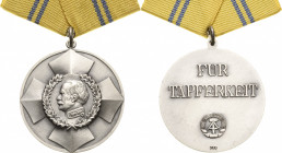 Orden der Deutschen Demokratischen Republik Staatliche Auszeichnungen
Blücher-Medaille für Tapferkeit in Silber Gestiftet 18.9.1968. Silber. Mit Punz...
