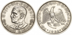Drittes Reich
 Silbermedaille 1933 (O. Glöckler) Machtergreifung Hitlers. Brustbild nach links / Adler mit Hakenkreuz auf der Brust, die Kette spreng...