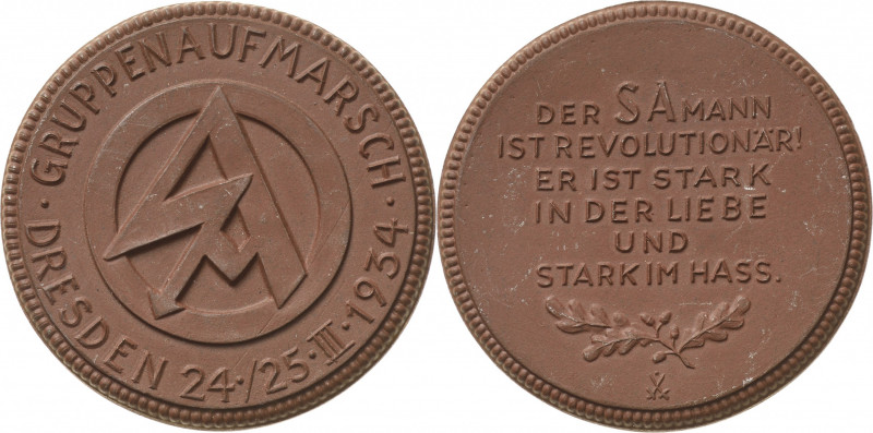 Drittes Reich
 Braune Porzellanmedaille 1934 (Meißen) Gruppenaufmarsch Dresden....