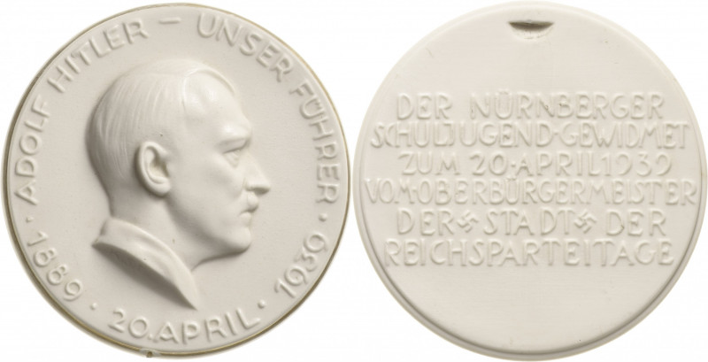 Drittes Reich
 Weiße Porzellanmedaille 1939 (K.S.E.) Widmung der Nürnberger Sch...