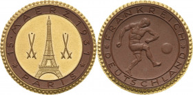 Porzellanmedaillen - Medaillen der Meißner Porzellanmanufaktur
 Braune Porzellanmedaille 1931. Fussball-Länderspiel Frankreich-Deutschland. Eifelturm...