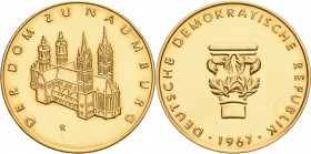 Medaillen
 Goldmedaille 1967. (Signatur R) Dom zu Naumburg / Säulenkapitell. 26,45 mm, 14,92 g. Ca. 900er Gold GOLD. Randfehler, vorzüglich-Stempelgl...