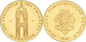 Medaillen
 Goldmedaille 1967. (Signatur: HP) Kronentor des Zwingers / Ornament. 26,5 mm, 14,93 g, ca. 900er Gold Gebauer 1967.3 GOLD. Kl. Kratzer, vo...