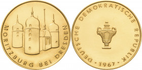 Medaillen
 Goldmedaille 1967. (unsigniert) Moritzburg bei Dresden / Vase. 26,5 mm, 15,13 g. Ca. 900er Gold GOLD. Kl. Kratzer, fast Stempelglanz