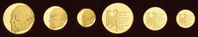 Gedenkmedaille
 Set zu 3 Goldmedaillen 1976. 100 Jahre Konrad Adenauer. Kopf nach links / Halber Bundesadler neben 8 Zeilen Schrift. Mit Feingewichts...