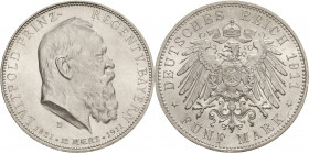 Bayern
Luitpold 1886-1912 5 Mark 1911 D 90. Geburtstag Jaeger 50 Kl. Randfehler, fast Stempelglanz