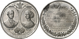 Gran Bretaña. 1863. Victoria I. Enlace de Alexandra y el príncipe de Gales. Medalla. (BHM 1563 rev. sim). Grabador: Ottley. Metal blanco. 97,91 g. Ø65...