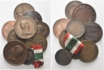 LOTTI. Lotti di n. 10 Medaglie ed un 5 Baiocchi 1852 coniato a Bologna. Si segnalano una medaglia di Vittorio Emanuele II per Ancona, medaglie papali ...