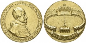 ROMA. Alessandro VII (Fabio Chigi), 1655-1667. Medaglia 1667 opus G. Mola. Æ Dorato gr. 119,11 mm 71,8 Dr. VATICANI TEMPLI AREA PORTICIBVS ORNATA Bust...