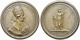 ROMA. Clemente XII (Lorenzo Corsini), 1730-1740. Medaglia 1730 opus F. De Saint Urbain. Æ Argentato gr. 85,06 mm 63,2 Dr. CLEMENS XII CORSINVS PONTIFE...