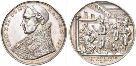 ROMA. Leone XII (Annibale Sermattei della Genga), 1823-1829. Medaglia 1826 a. III opus G. Cerbara. Ar gr. 33,03 mm 42,3 Dv. LEO XII PONT MAX AN III Bu...