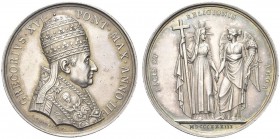 ROMA. Gregorio XVI (Bartolomeo Alberto Cappellari), 1831-1846. Medaglia 1833 a. III opus G. Cerbara. Ar gr. 32,45 mm 43 Dr. GREGORIVS XVI PONT MAX ANN...