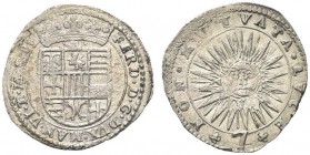 CASALE. Ferdinando Gonzaga, 1612-1626. Da 7 soldi. Ar gr. 1,92 Dr. FERD D G DVX MAN VI E M F IV Stemma coronato. Rv. NON MVTVATA LVCE Sole raggiante. ...