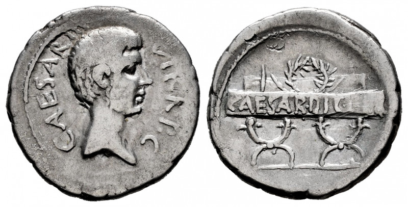 Augustus. Denarius. 42 BC. Mint moving. (Rsc-55c). (Ffc-36). (Ric-497/2a). (Cal-...