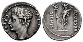 Augustus. Denarius. 19 BC. Colonia Patricia (Córdoba). (Rsc-262). (Ffc-179). (Ric-81). (Cal-748). Anv.: CAESAR AVGVSTVS bare head of Augustus left. Re...