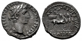 Augustus. Denarius. 13-14 AD. Lugdunum. (Rsc-301). (Ffc-219). (Ric-224). (Cal-857a). Anv.: CAESAR AVGVSTVS DIVI. F. PATER. PATRIAE laureate head of Au...