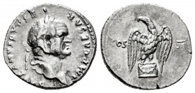 Vespasian. Denarius. 76 AD. Rome. (Ric-847). (Rsc-121). Anv.: IMP CAESAR VESPASIANVS AVG, laureate head right. Rev.: COS VII, eagle standing on garlan...