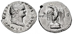 Titus. Denarius. 76-78 AD. Rome. (Ric-191b). (Rsc-50b). Anv.: T CAESAR IMP VESPASIANVS, laureate head right. Rev.: Eagle standing on cippus, head left...