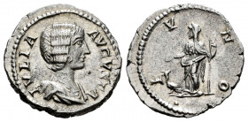 Julia Domna. Denarius. 196-211 AD. Rome. (Ric-IV 559). (Bmcre-38). (Rsc-82). Anv.: IVLIA AVGVSTA, draped bust to right. Rev.: IVNO, Juno standing to l...
