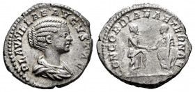 Plautilla. Denarius. 202 AD. Rome. (Ric-361 Caracalla). (Rsc-10). Anv.: PLAVTILLAE AVGVSTAE, Busto drapeado a derecha . Rev.: CONCORDIAE AETERNAE, Pla...