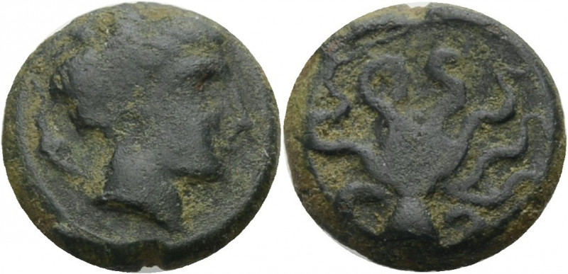 Sizilien. 
Syrakus. 
Kleinbronze, um 420 v. Chr. Kopf der Arethusa n. r., dahi...