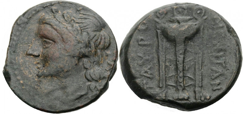 Sizilien. 
Tauromenion. 
Bronze, 300-270 v. Chr. Apollokopf n.l., Lorbeerkranz...