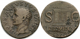 Kaiserzeit. 
Augustus, 27 v. Chr. -14 n. Chr. As, postum unter Tiberius, 22/23-30 DIVVS AVGVSTVS PATER Büste mit Strkr. n. l. Rv. Altar, l. und r. S-...