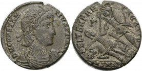 Kaiserzeit. 
Constantius II., 337-361. Nummus, Nicomedia, 351-355. Drap., gep. Büste mit Perlendiadem n.r. Rv. FEL TEMP RE - PARATIO/ G/.SMNA Soldat ...