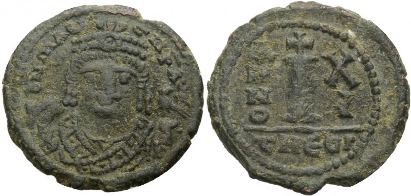 Mauricius Tiberius, 582-602. Dekanummion, Bronze, 592-593 Theoupolis. Büste fron...
