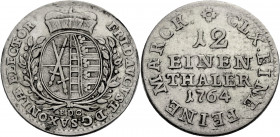 Sachsen/-Alb. Linie, Kurfürstentum nach 1547. 
FRIEDRICH AUGUST III., 1763-1806. 1/12 Taler 1764, Dresden. Gekröntes Wappen zwischen Zweigen, darunte...