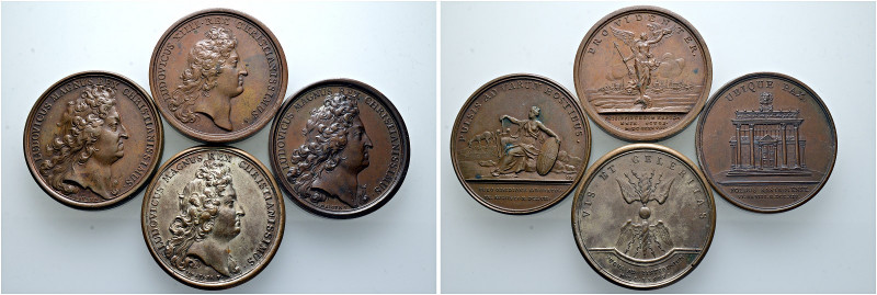 Frankreich-Königreich. Louis XIV. 1643-1715.
Lot (4 Stücke): Versilberte Bronze...