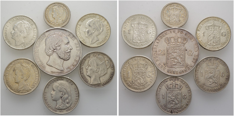 7 Stücke: NIEDERLANDE. Silbermünzen zu 2 1/2 Gulden 1870, 1 Gulden 1897, 1907, 1...