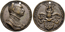 Nürnberg, Stadt. 
Versilberte Bronzemedaille 1536 unsigniert (wohl von Matthes Gebel), auf den Patrizier Lorenz Staiber. Dessen Brustbild mit Backenb...